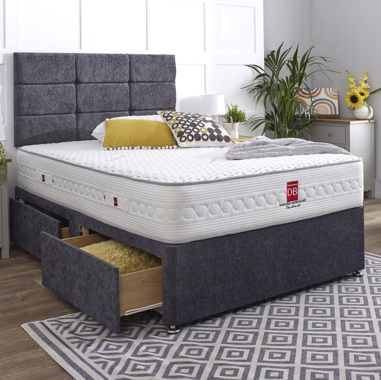 Monty Divan Bed Set with Button Headboard - Divan Bed Warehouse