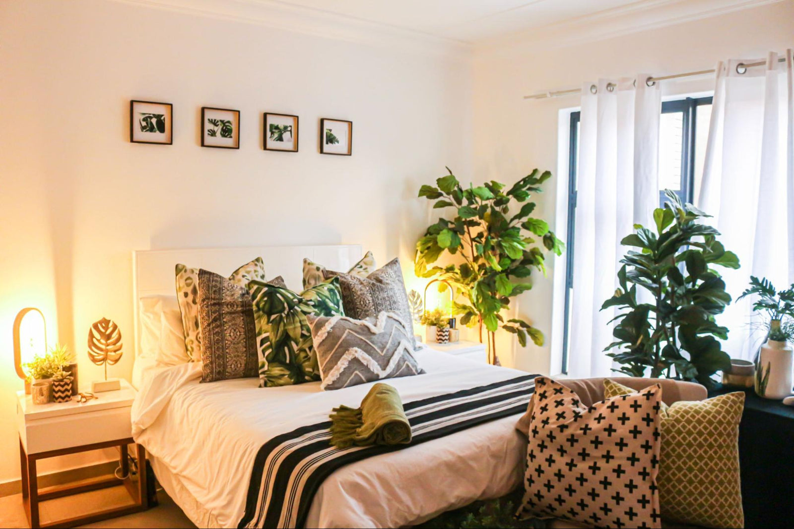 A Guide to Bringing Plants into Your Bedroom